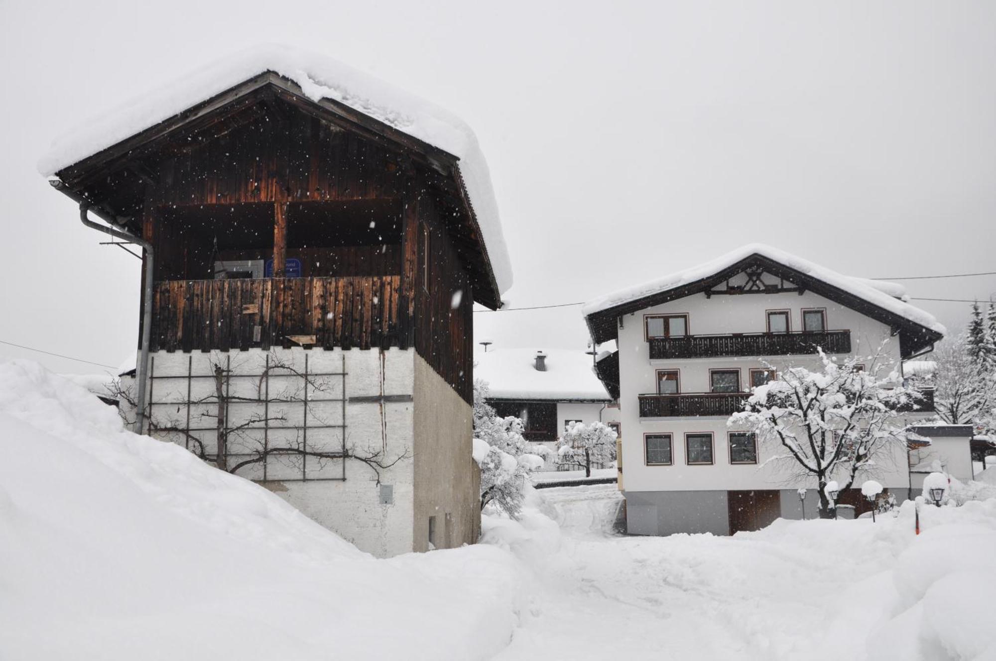 Hôtel Gasthof Alpenrose à Imsterberg Extérieur photo